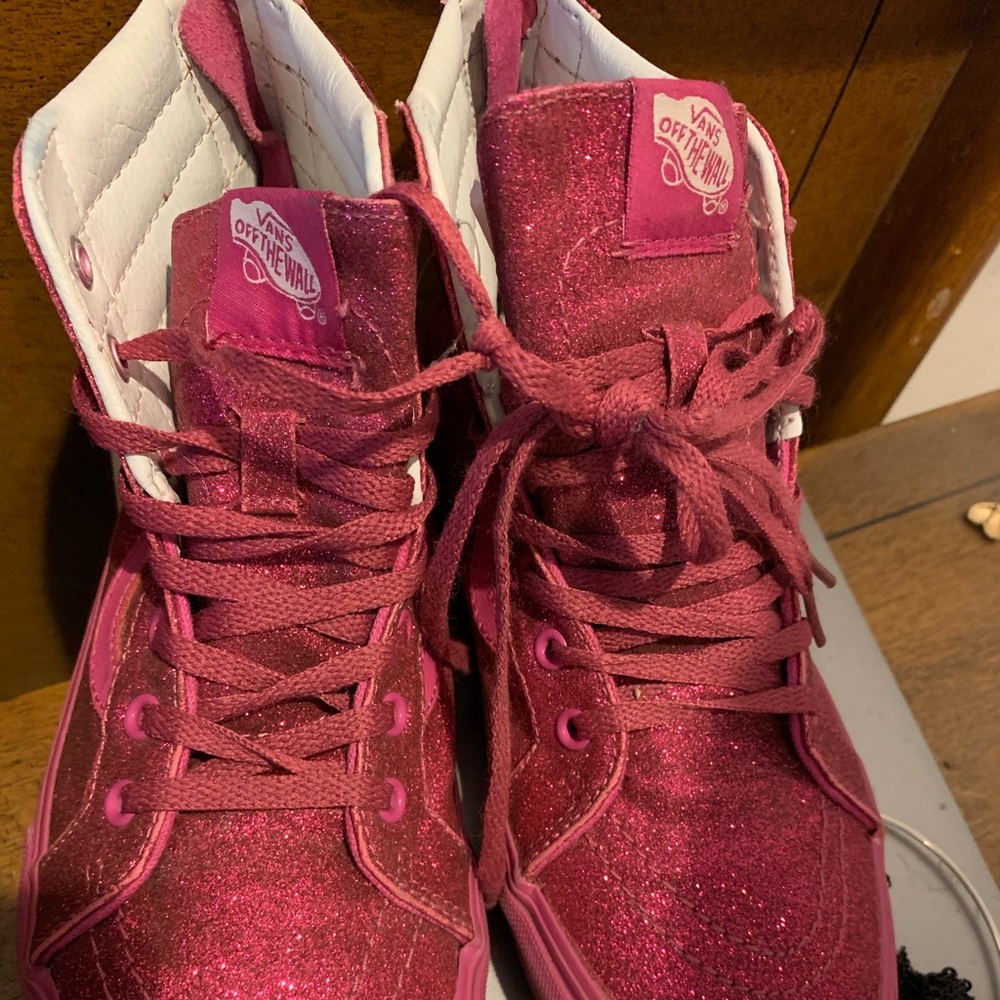 Sparkle pink Vans size 6 (kids) !!!!